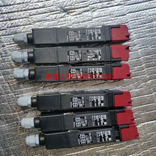 【荣强工控】OMRON门锁D4SL－N2NFA－D功能正常，成色如图所示