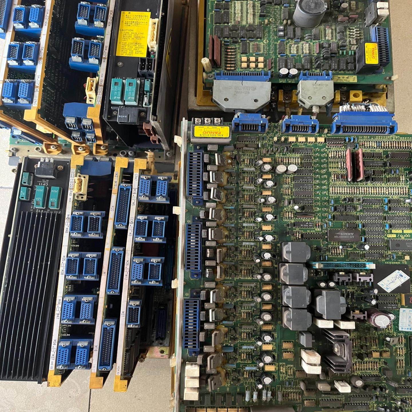 A06B-6058-H334 发那科 FANUC 驱动器，议