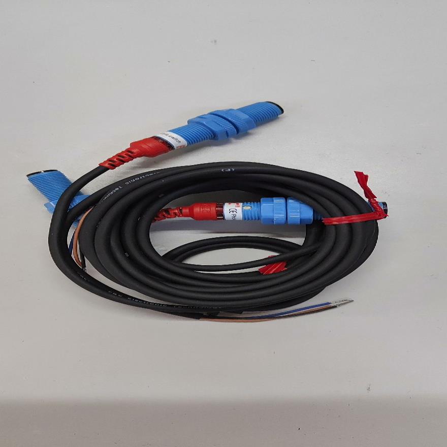 DR12RI-S05N R2M   3个