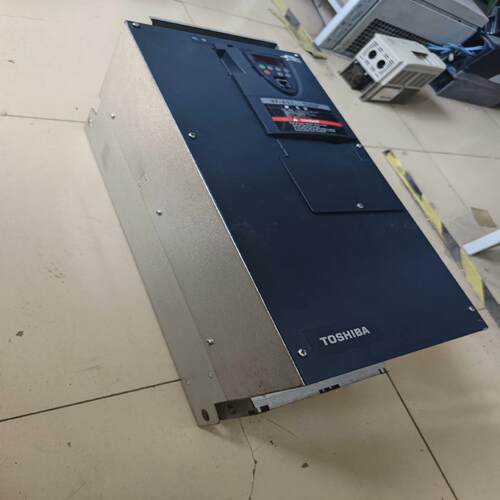 （设备配件）3东芝VFAS1  -4300 PL系列变频器30KW,看上