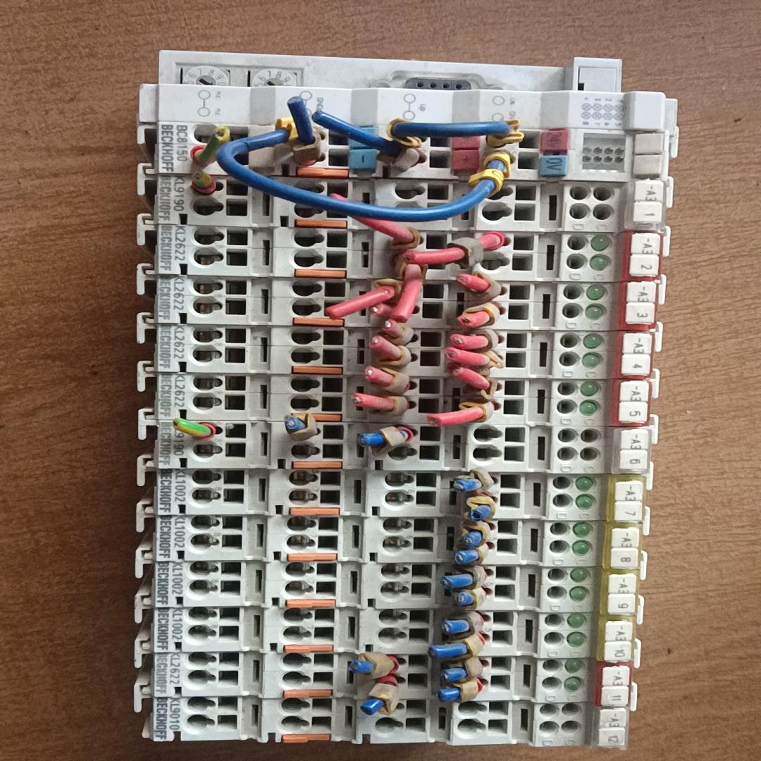 倍福BECKHOFF模块BC8150。 KL9190. 2个