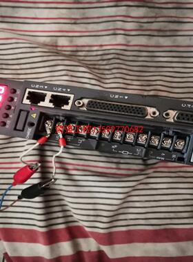 【荣强工控】汇川 IS620PS2R81驱动器，拆机配件处理上电如图