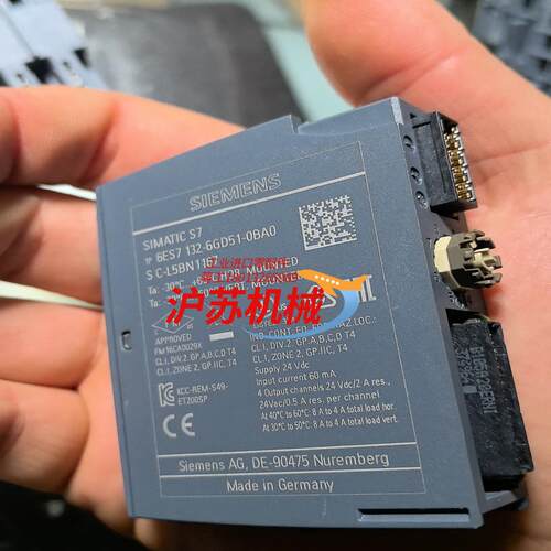 6SE7132-6GD51-0BA0  轻微痕迹