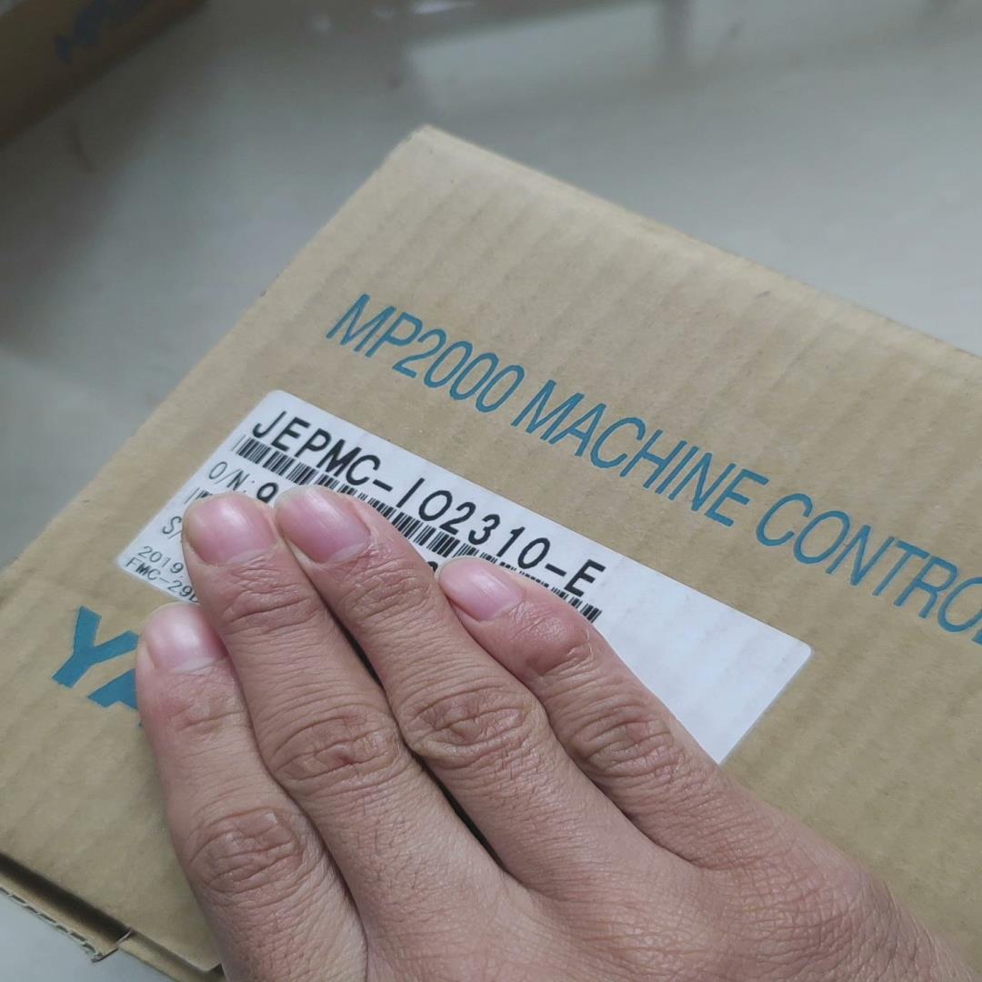 JEPMC-IO2310-E全新控制模块，商品为全新原装机器