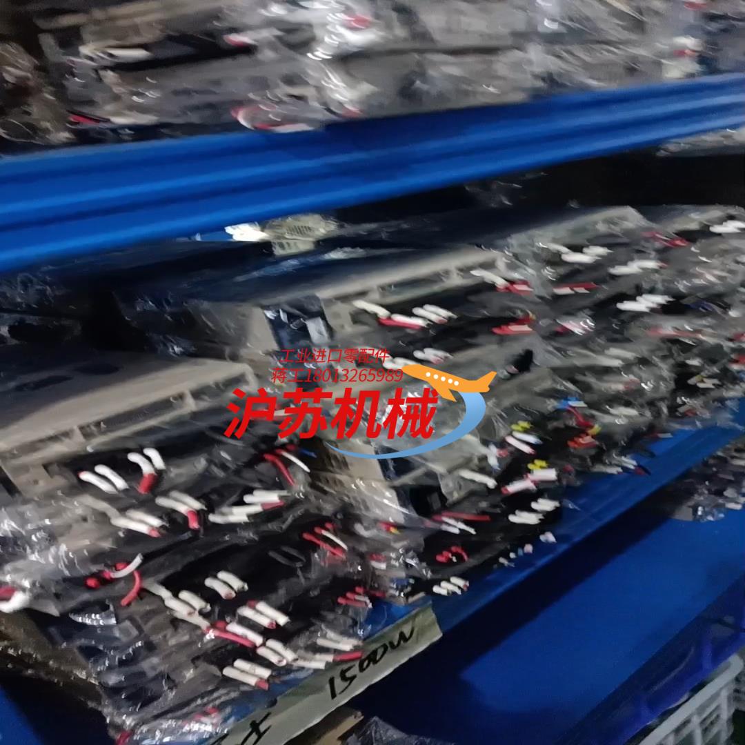 #安川7系驱动器SGD7S-2R8A00A SGM7J-04