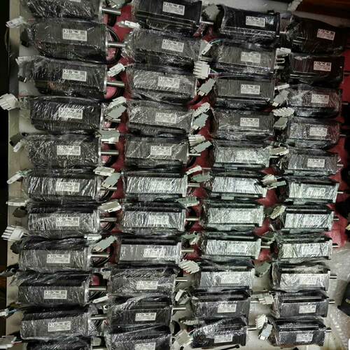 【工控自动化】SGMJV-04ADE6S安川5系400W伺服电机，设备拆机议价