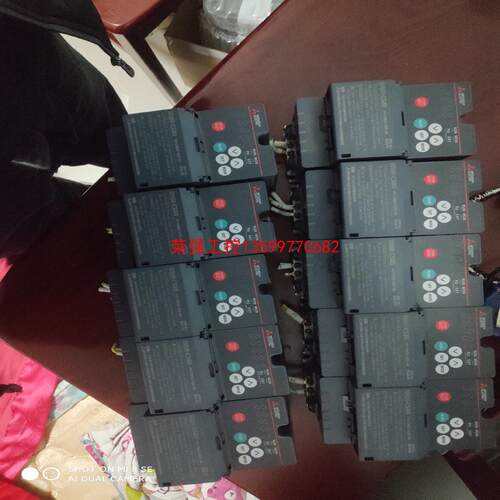 【荣强工控】三菱变频器FR-CS82S-025-60，18年份产，0.4