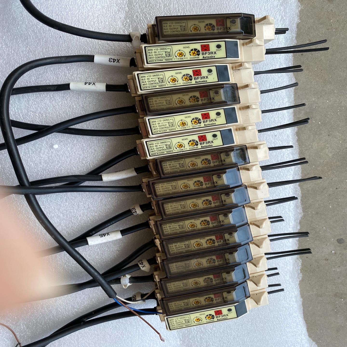 奥托尼克斯 Autonics BF3RX 光纤放大器 ，