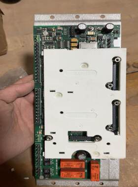 议~R2909-11C 变频器主板 带有光口 仓库备件 使用次数