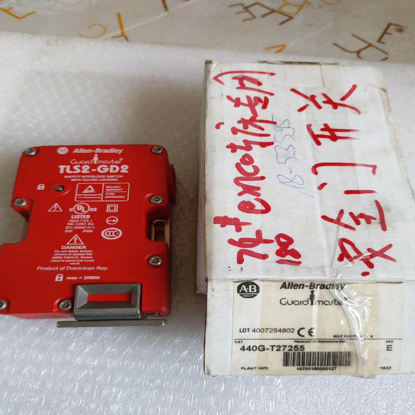 AB安全锁 TLS2-GD2，全新未使用，实图无其它配件,3C数码配件,隔离器/耦合器,淘宝优惠券,粉丝福利购,淘宝优惠卷