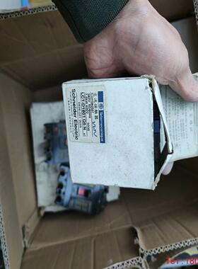 【非标价】LC-D1801 Q5N施耐德接触器7.5kw，线圈电压交流