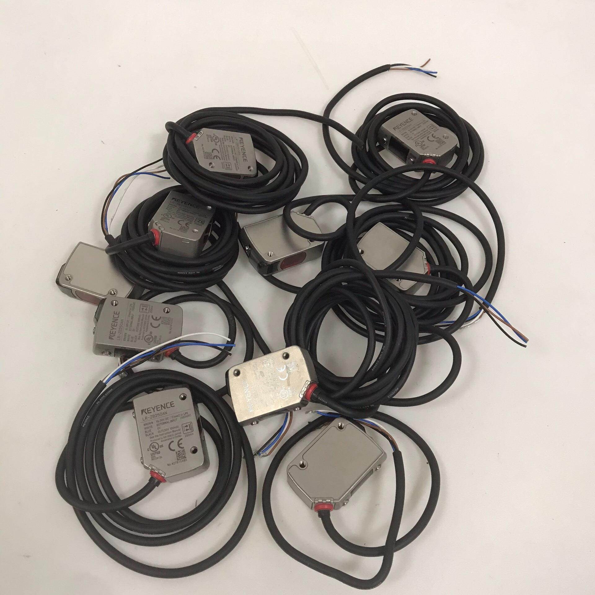 激光色标传感器 LR-ZB250AN 基恩士KEYENCE