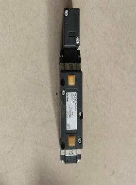 SMC正品VFS3100-5FZ   电磁阀，议价