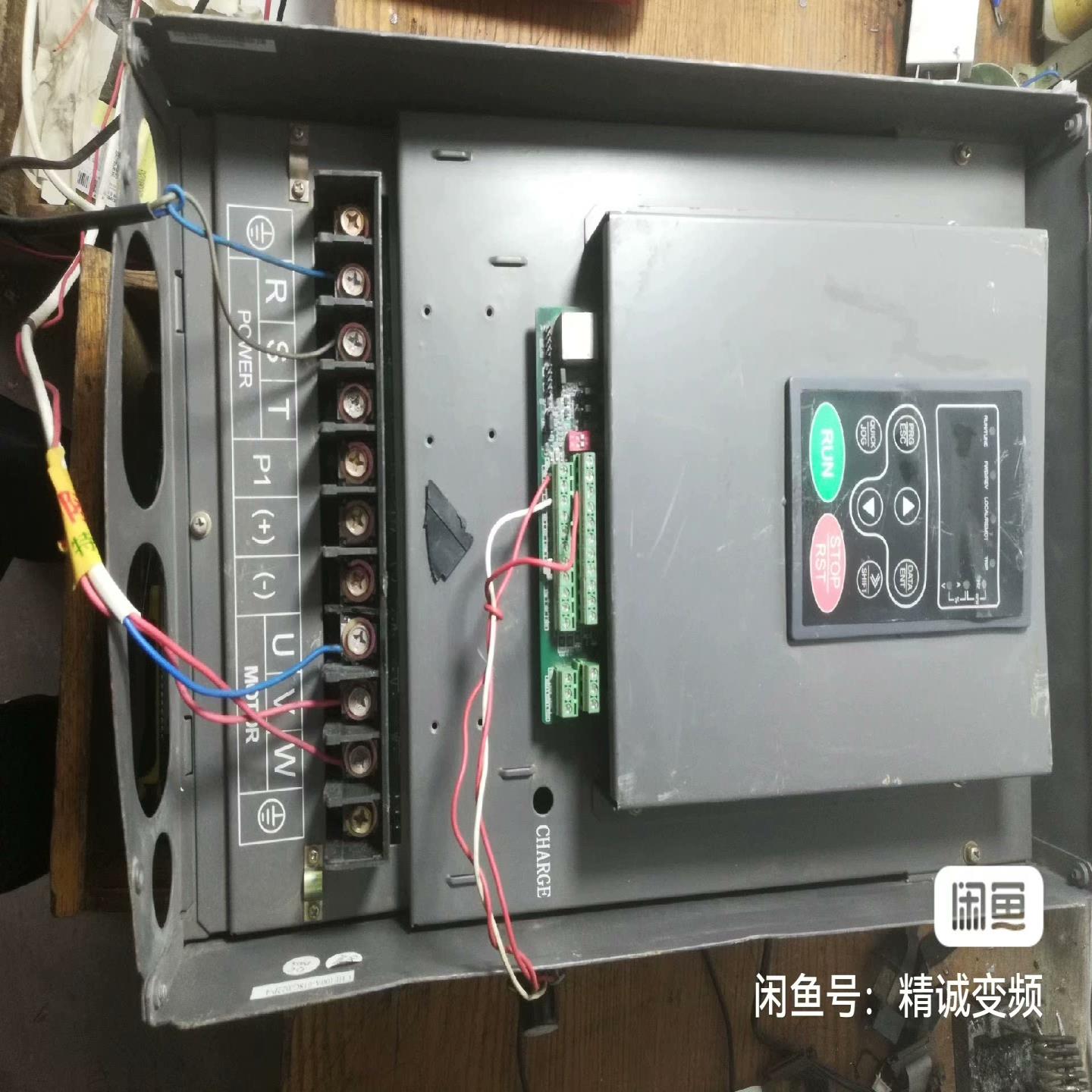 CHF100A-018G/022P-4,带电机运行正常。