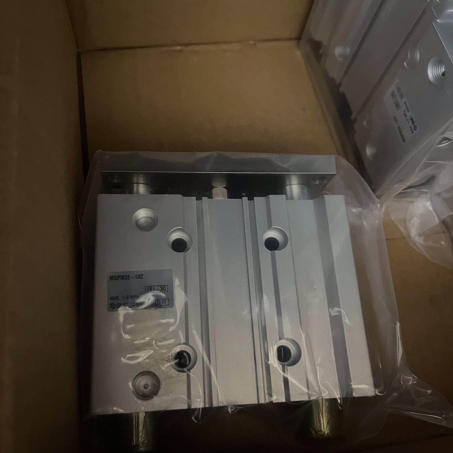 全新原装SMC气缸MGPM32-50Z，保证原装正品。,鲜花速递/花卉仿真/绿植园艺,浇水接口/取水阀/配件,淘宝优惠券,粉丝福利购,淘宝优惠卷
