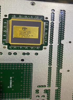 （设备配件）赛普拉斯 CY37512P208-100UMB