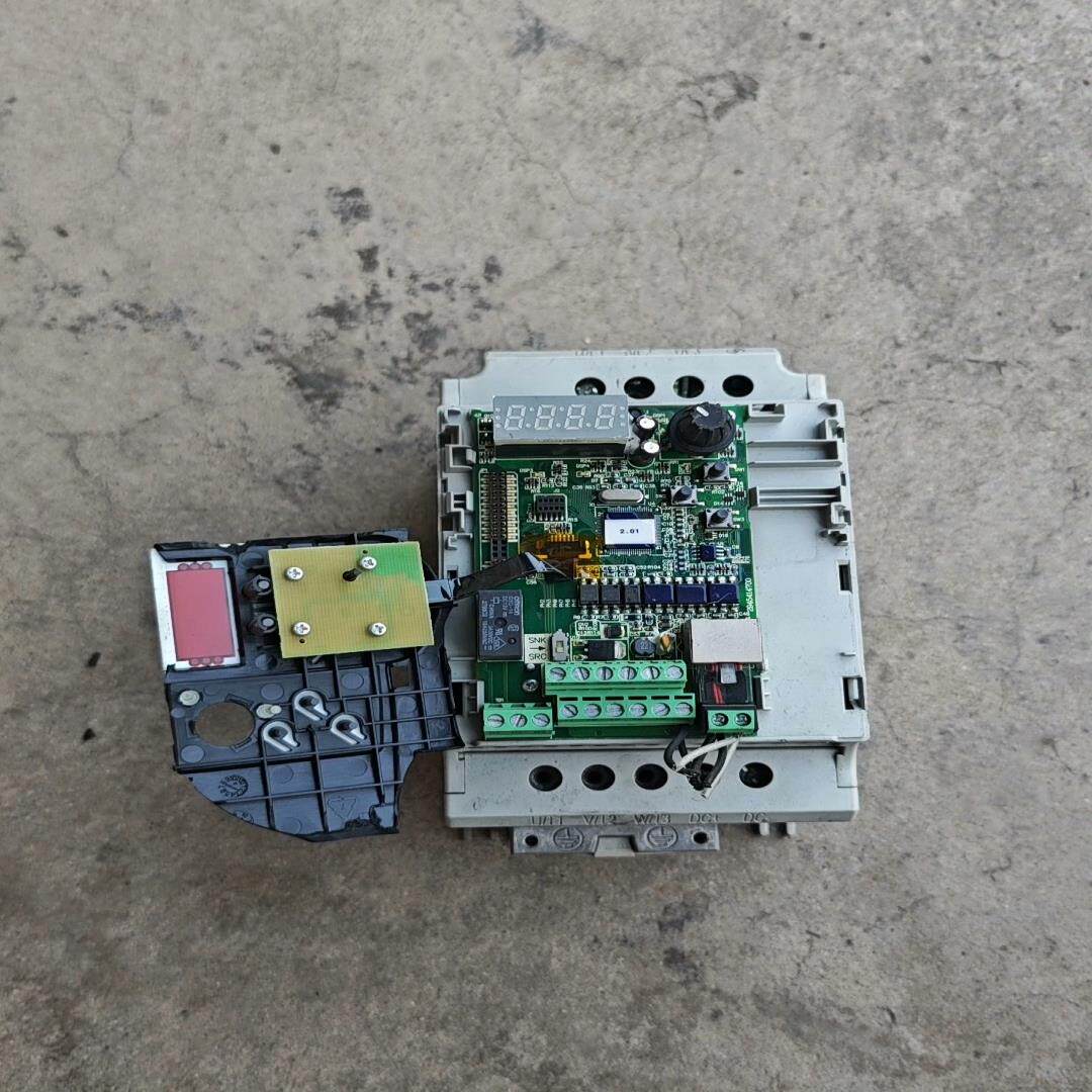 （设备配件）AB罗克韦尔变频器22F-D6P0N113