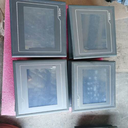 昆仑通态触摸屏，TPC7022ET，正常使用，实图拍摄，成色