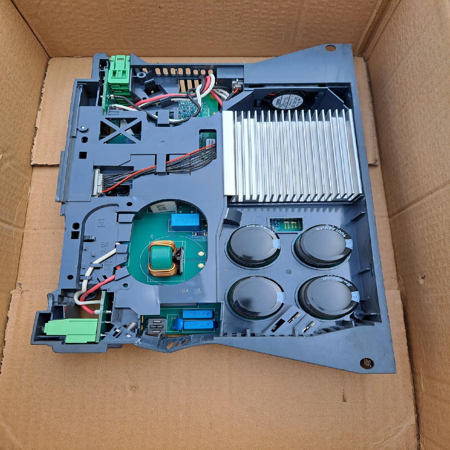 [德峰]如图所示！atv320u06m2b！！