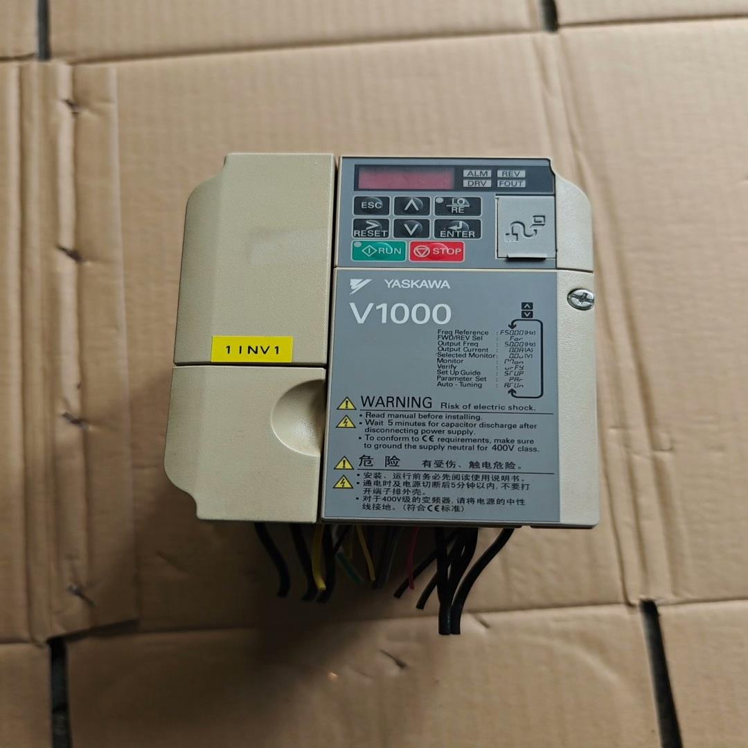 安川变频器CIMR-VB4A0004BBA   1.5KW/