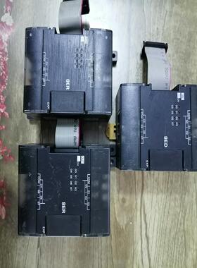 PLC  CP1W-8ED(1台)