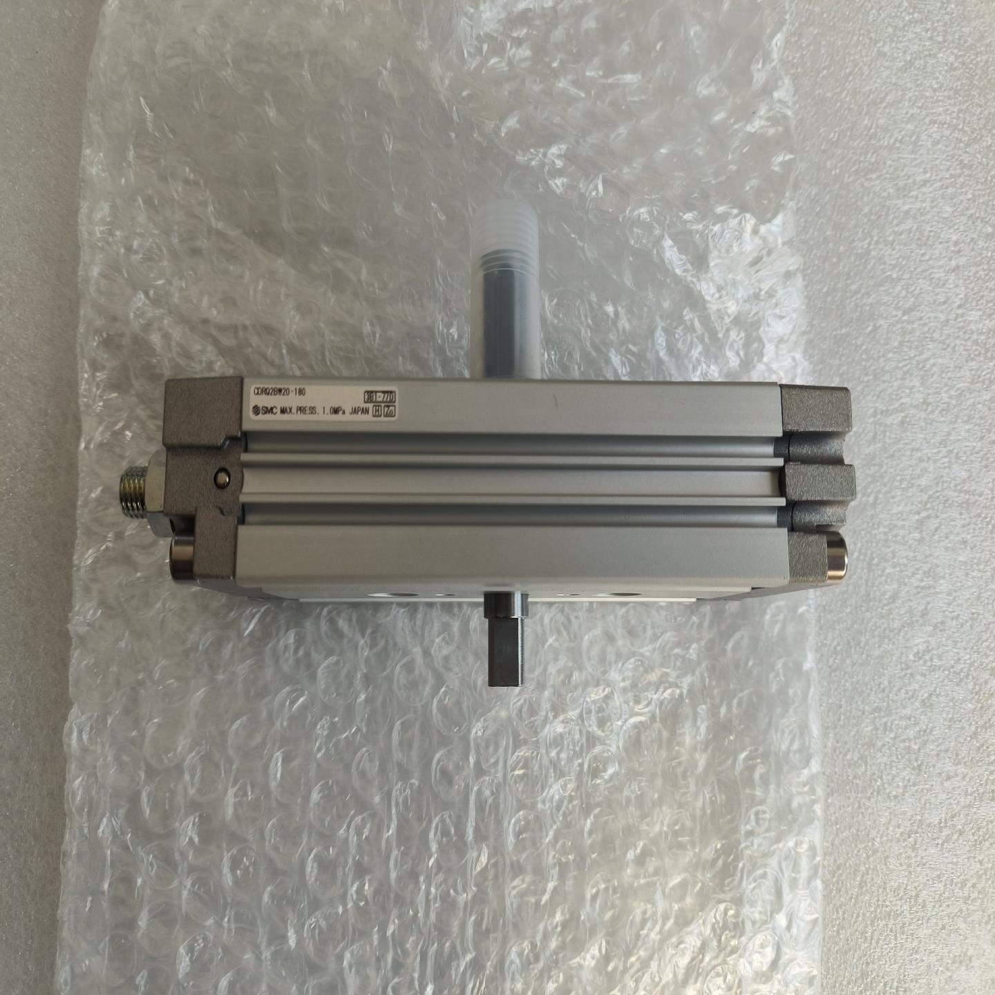 全新正品SMC气缸，型号：cdrq2bw20-180，库
