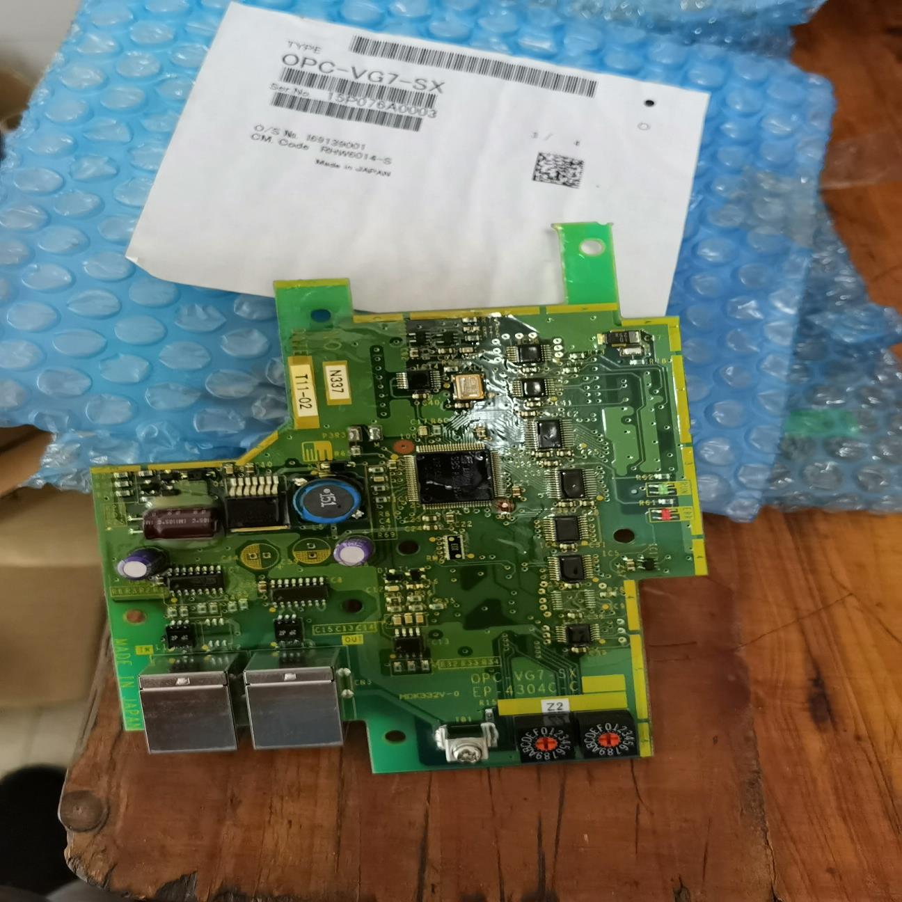 富士0PC-VG7-SⅩ配套EP4304C-Z24个 按