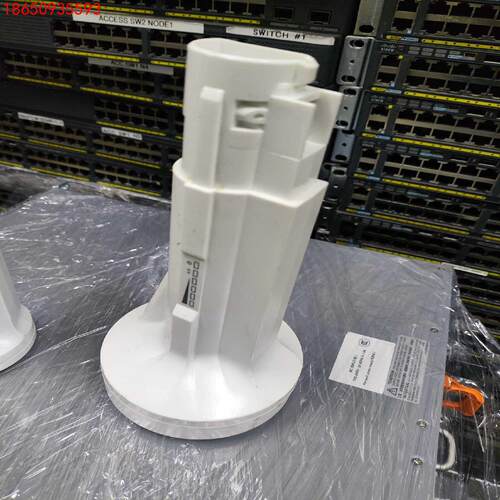 UBNT PBE-M2-400  2.4G无线网桥
