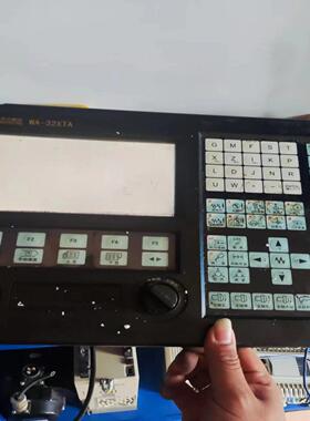 华兴WA-32XTA，，成色如图。如图片，开机如