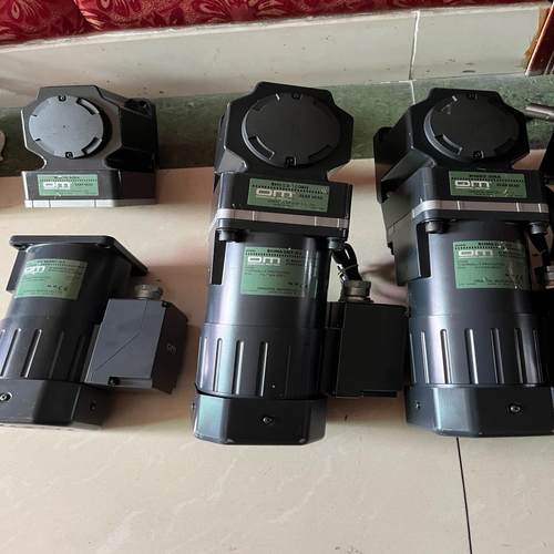 [德峰]电机 G2东方OMBH6G250-RA直角BHM62MT-