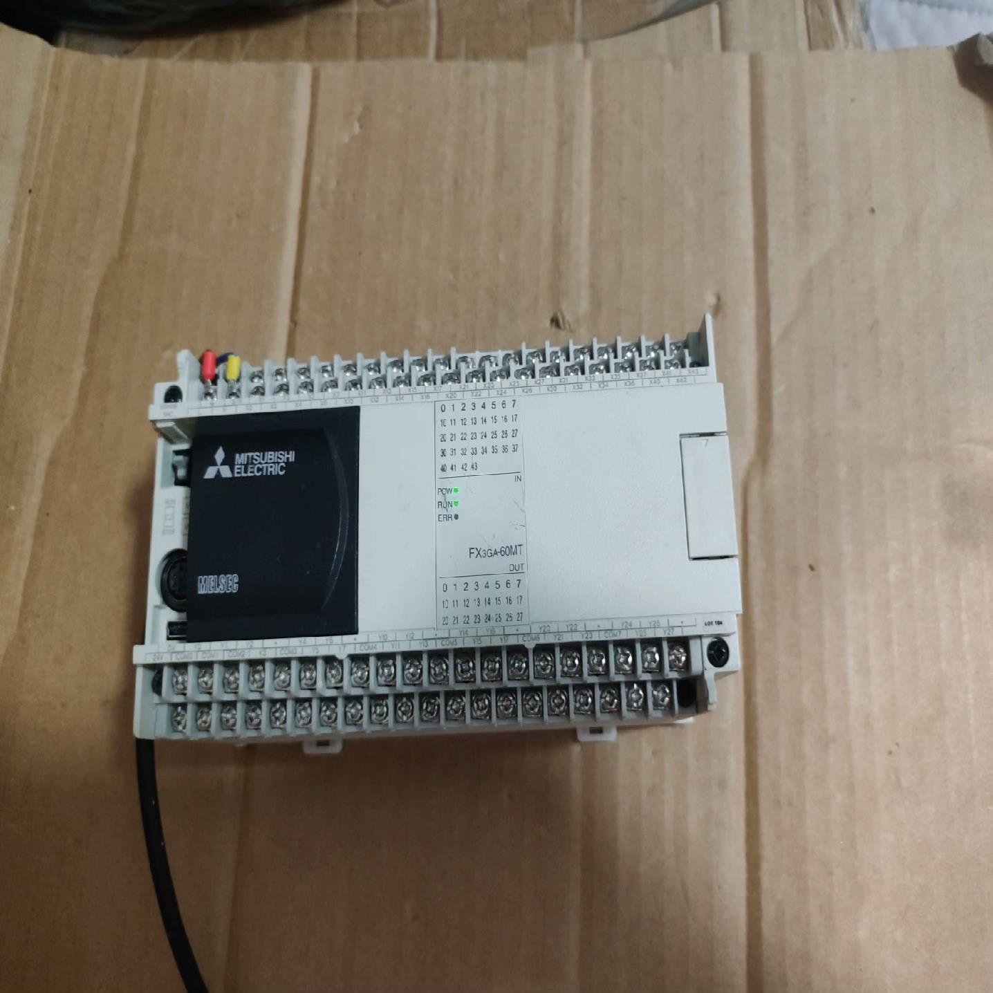 （设备配件）FX3GA-60MT-CM  功能都正常，实物拍摄有磕碰划痕