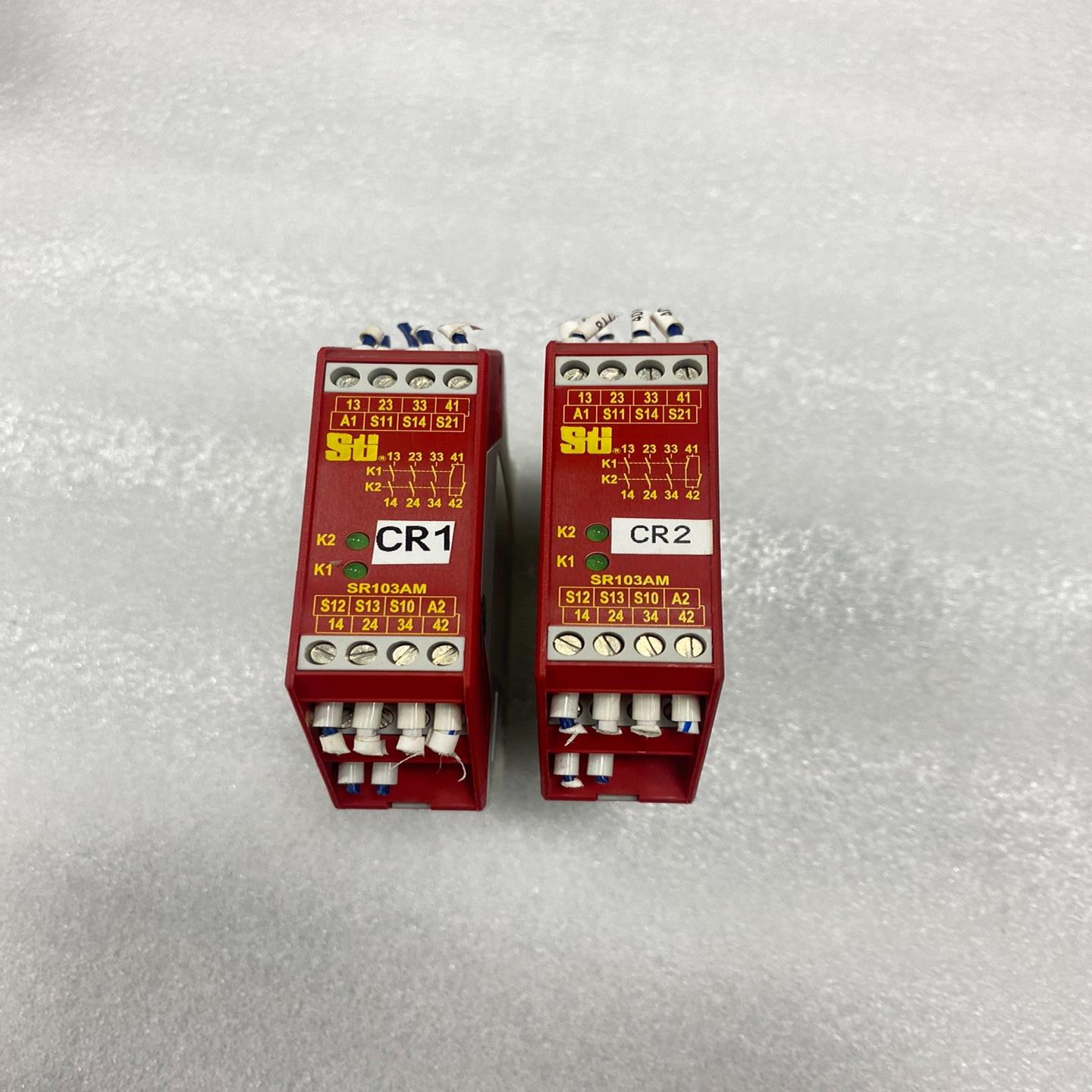 SR103AM01原装 STi 安全继电器 图片实物 议