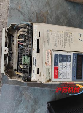 安川变频器F7系列CIMR-F7B40P7