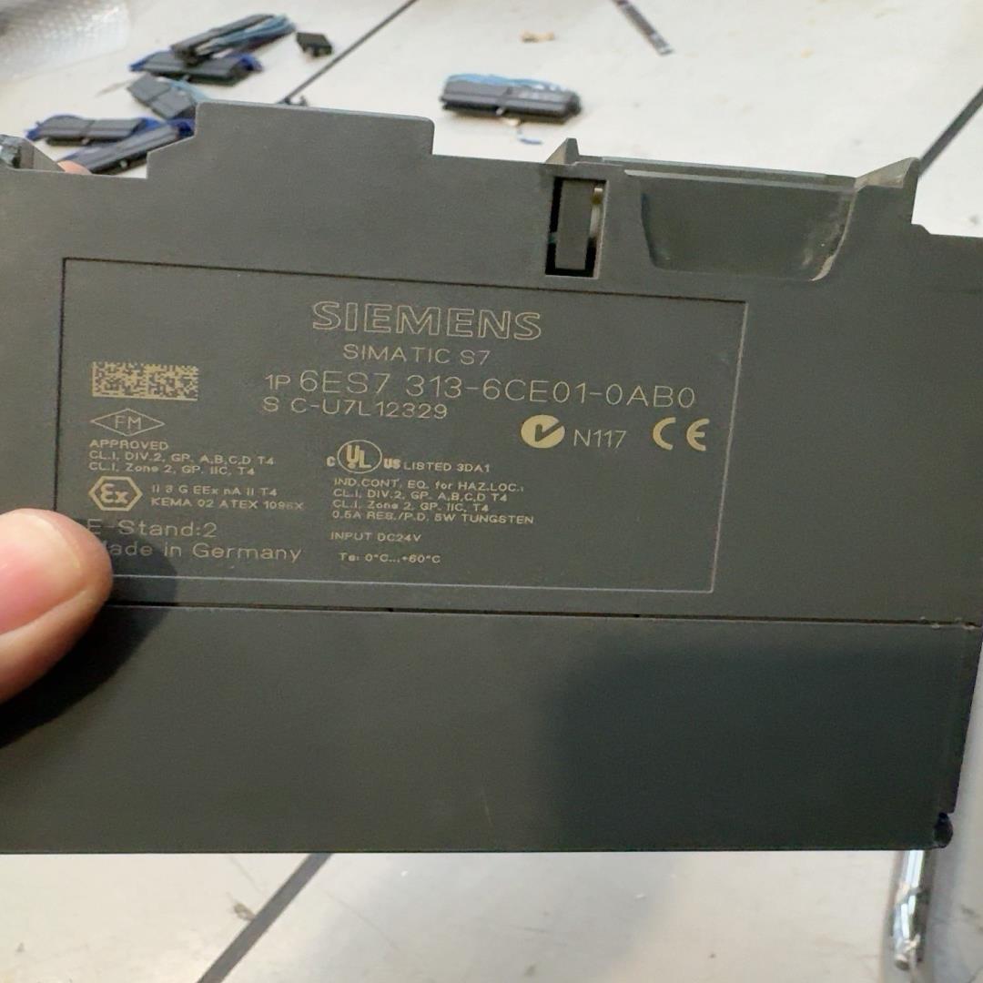 （设备配件）313破损完好功能-6两台CE01脚，联系需要，的