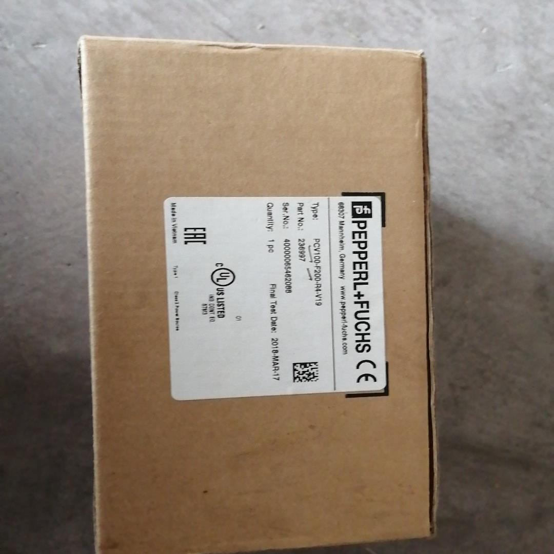 PCV100-F200-R4-V19 原装倍加福光学读码器