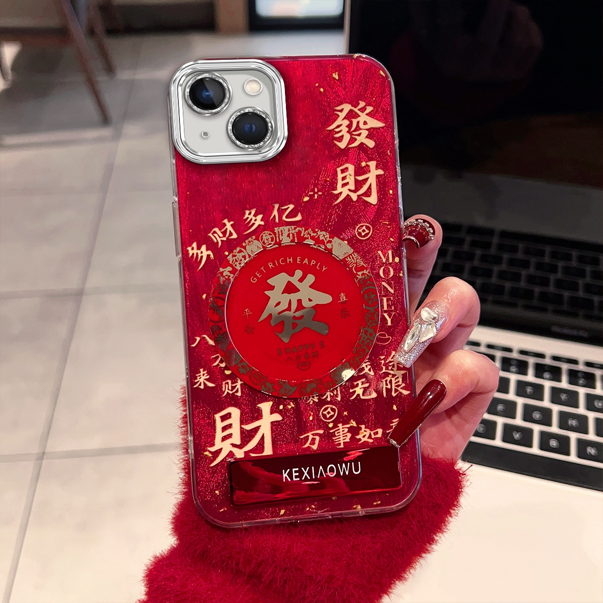 适用苹果13/14pro发财暴富15/16plus新年款11/12promax自带镜头膜7/7plus手机壳x/xsamx羽纱壳16promax/15pro