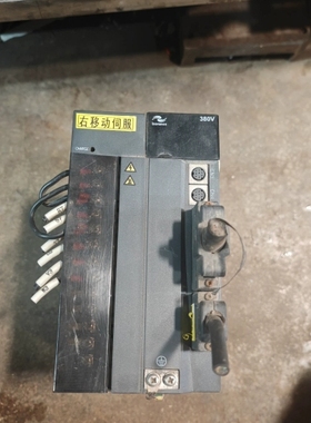 汇川伺服驱动器IS500AT8R4I-212，380V三相， ~议价