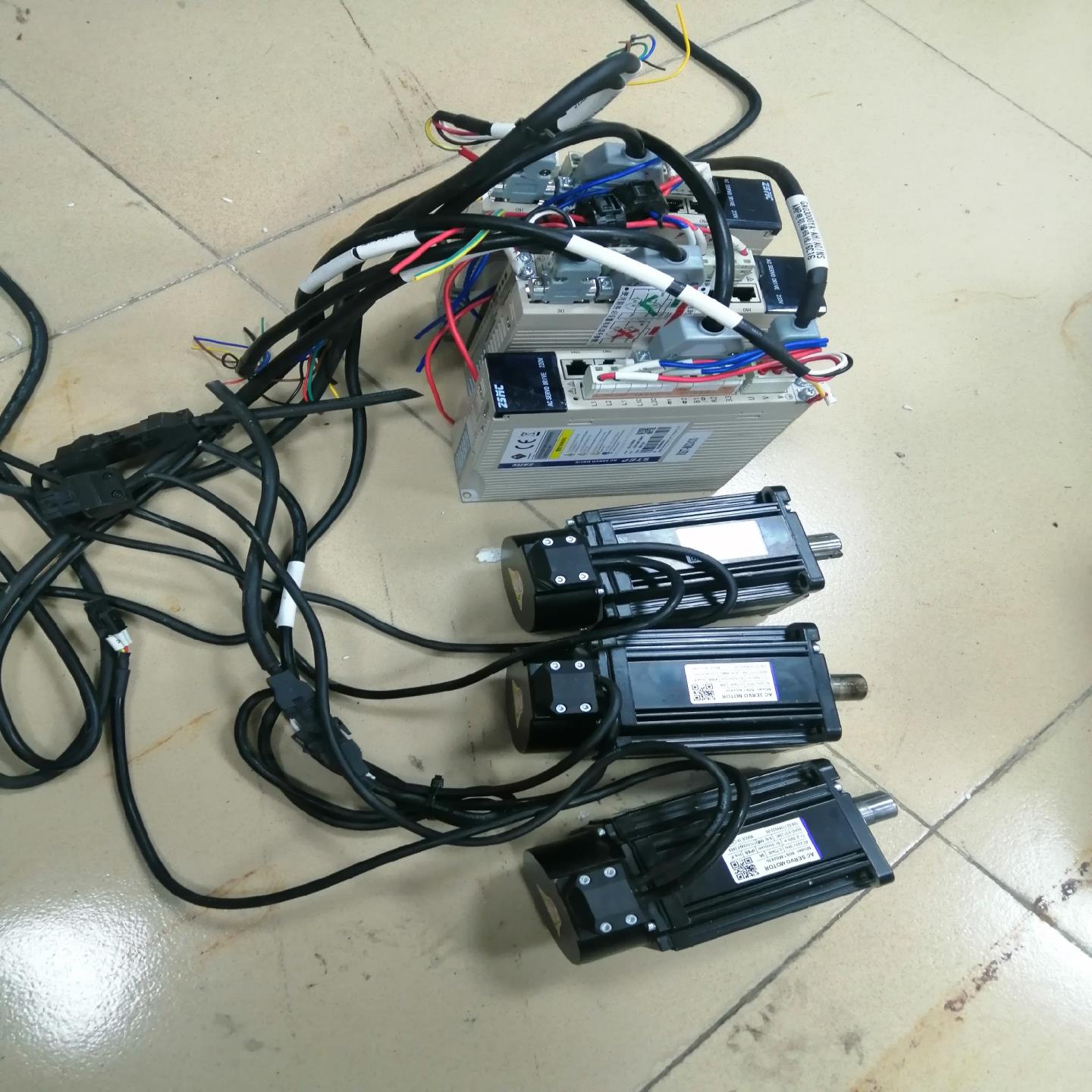 ZSMC芝山ZSD-K1AS 08AA伺服驱动器80ST-M