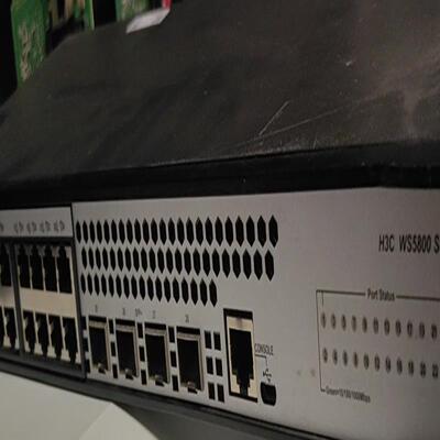 H3C  WS5820-28X-WiNet  万兆交换机