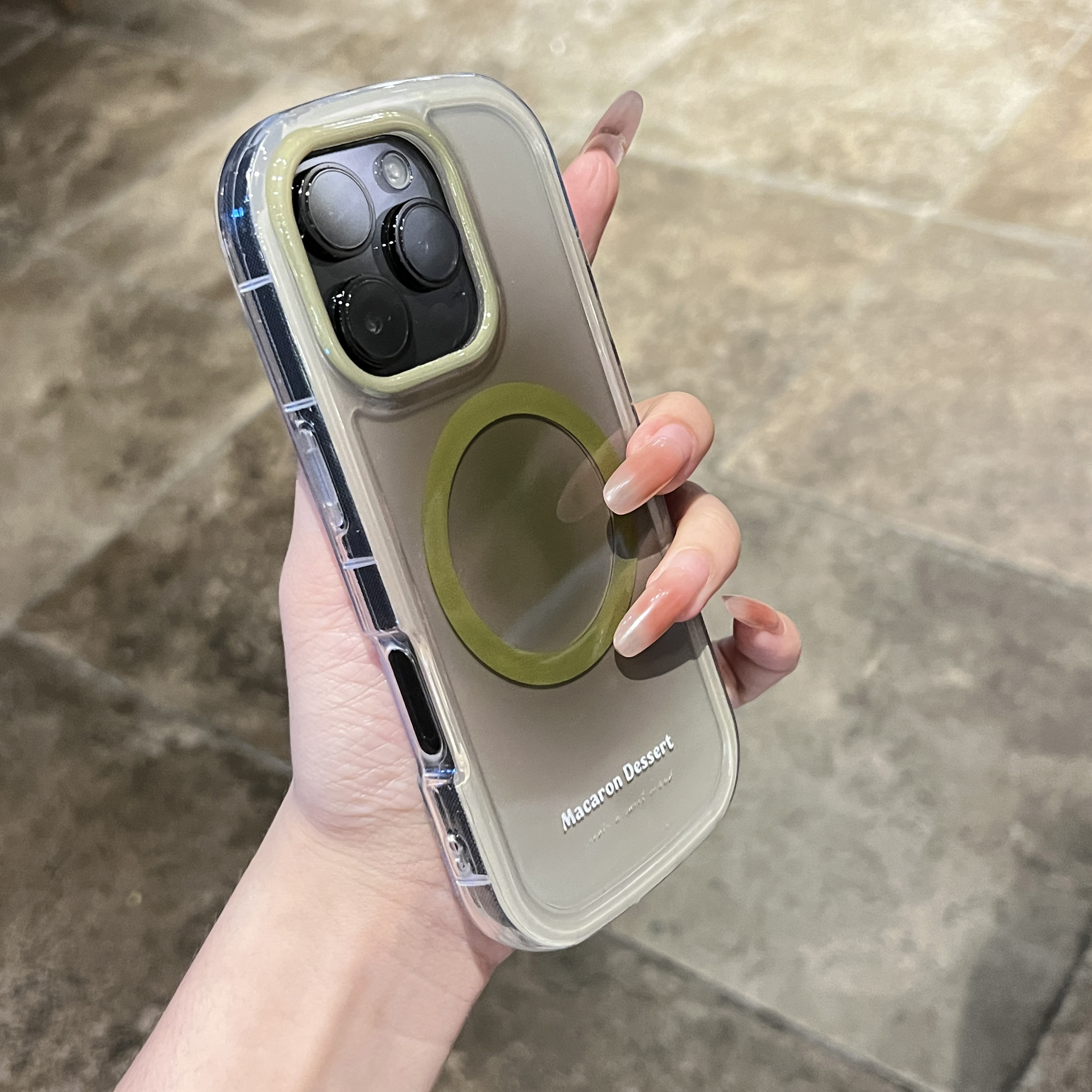 夏日多彩渐变色抹茶绿椭圆磁吸适用iPhone16Promax手机壳新款苹果15pro超好看晕染14pro防摔13高级感12p软边