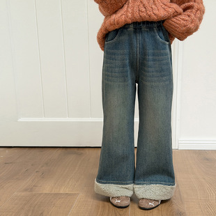 脚毛绒拼接复古牛仔喇叭裤 时髦设计感裤 88折上新 25K075 冬装