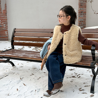 女童冬季皮毛一体保暖马甲