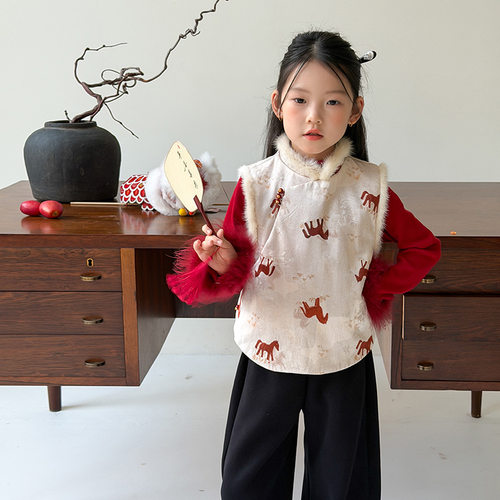 Yumi妈马年吉祥加厚拜年服合集