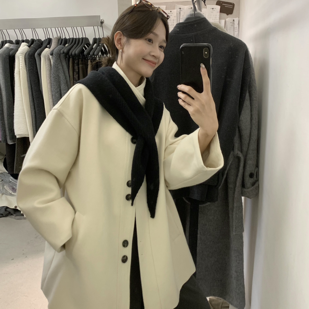 MISS密思家-韩系气质中长款暖和保暖羽绒服外套(配披肩)W6933