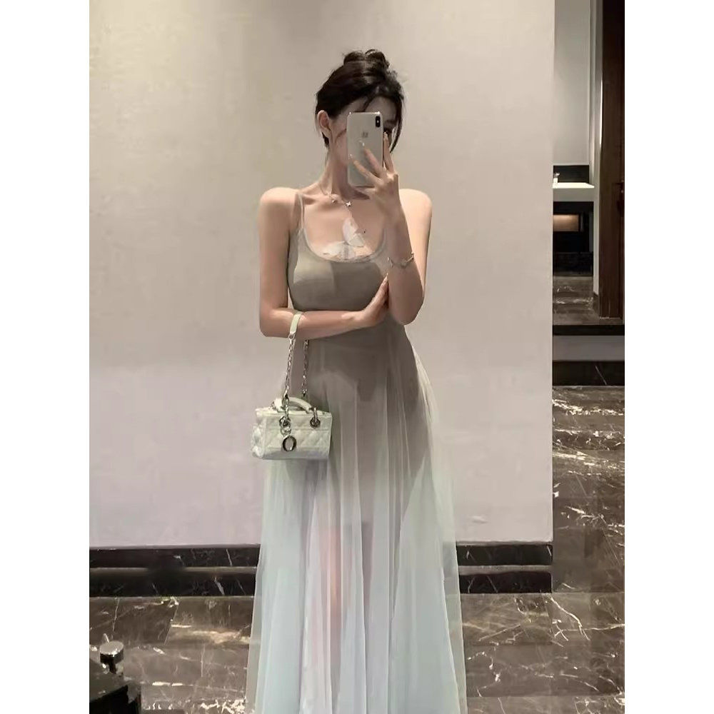2024新款吊带连衣裙女小