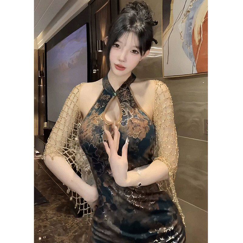 复古新中式改良收腰包臀