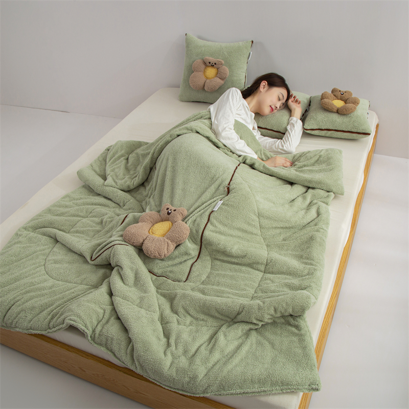 加厚汽车抱枕被子两用加绒车载靠垫枕头被办公室沙发Z午休空调被