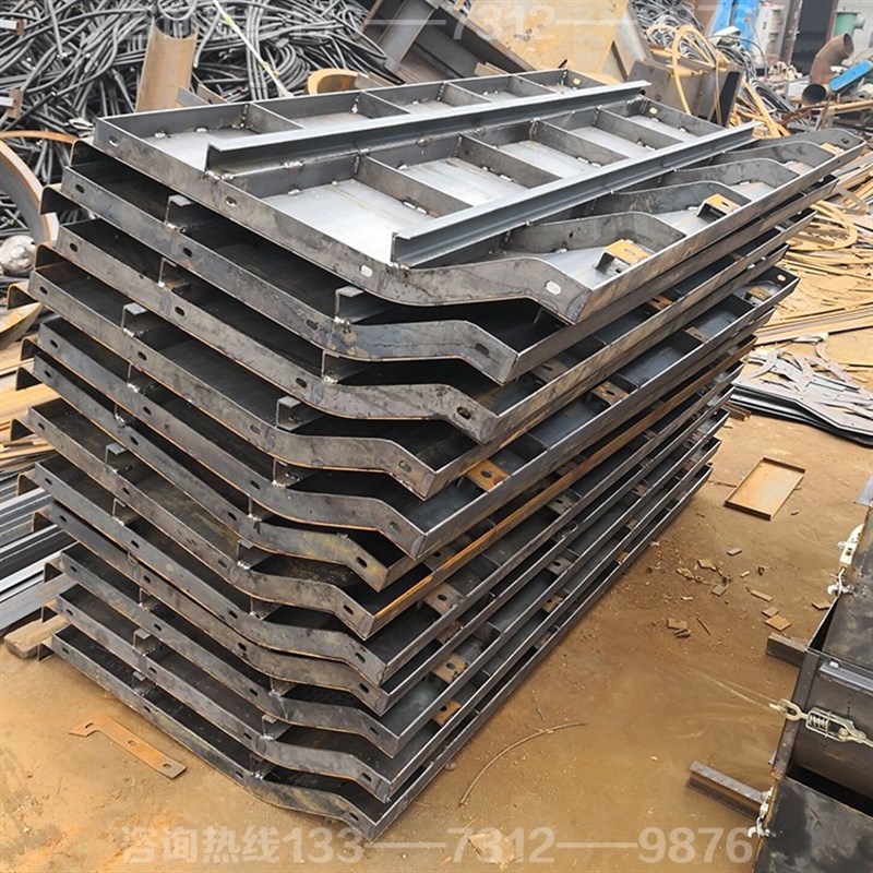 防撞墙模具水泥护栏模板公路挡土墙模K型桥梁混凝土护栏钢模具