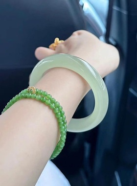 特级纯天然东陵玉手镯和田玉平替晴水色手镯高冰透高级感玛瑙手镯