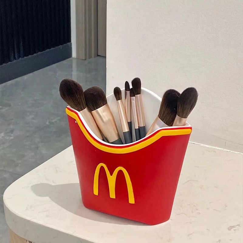 麦门永存笔筒网红趣味麦当劳薯条创意插花瓶摆件桌面化妆刷收纳盒